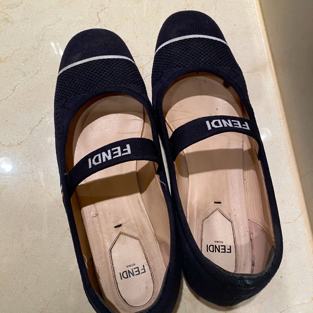 Fendi ballet flats 38.5